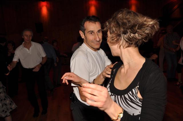 min 2009 01 10 station danse 069